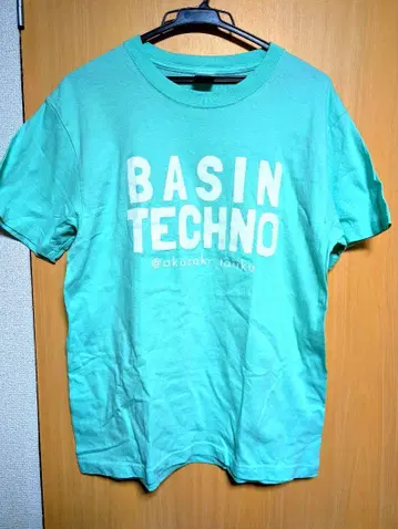 오카자키 타이이쿠 BASIN TECHNO 티셔츠 M 사이즈