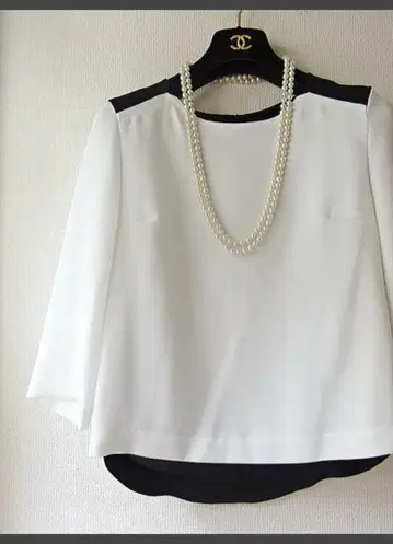 K.T KIYOKO TAKASE 키요코타카세 블라우스 5호