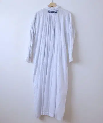 ARTS&SCIENCE 백 스모킹 셔츠 드레스