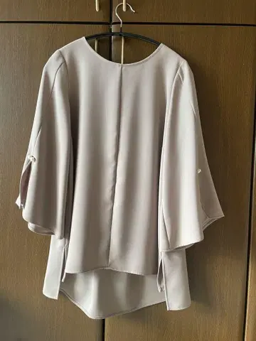 BEATRICE 블라우스 파스상파르