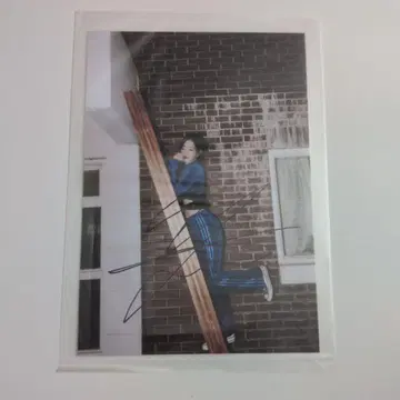 프로미스나인 채영 사인 포함 사진 L 사이즈