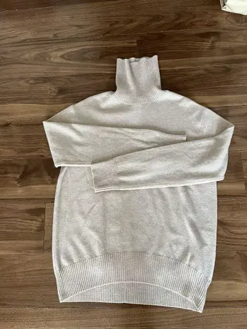 미사용 새상품! BEIGE, 캐시미어 혼방 스웨터