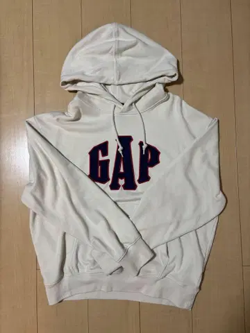 새상품급 GAP 로고 후드티 XS 사이즈 베이지
