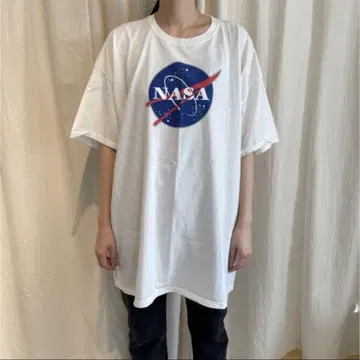 preloved NASA 오버 사이즈 T셔츠 화이트
