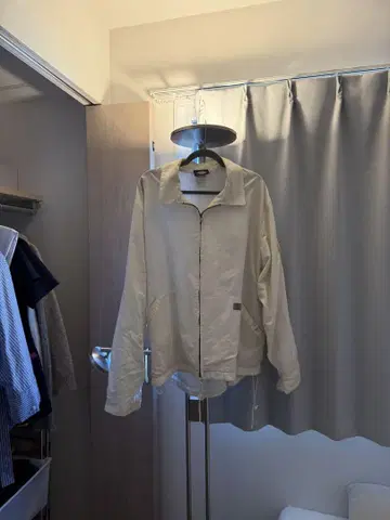Dickies 크림색 점퍼 L 사이즈
