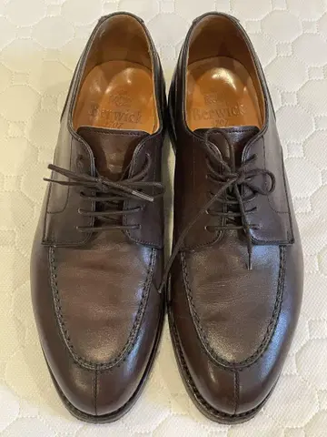 Berwick 다크 브라운 레이스업 슈즈
