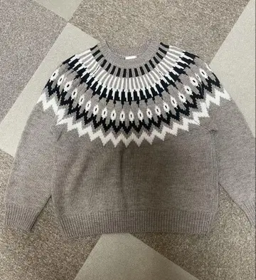 노르딕 무늬 울 혼방 스웨터