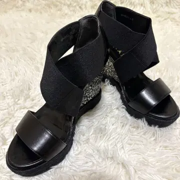 다이애나 글리터 라메 샌들 통굽 웨지솔 블랙 22.5