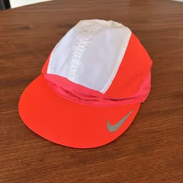 미사용 새상품 NIKE 러닝 캡