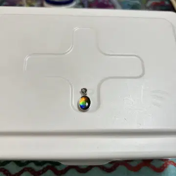 새상품 앰모라이트 9 x 6mm