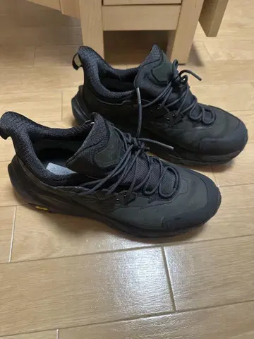 HOKA KAHA 2 LOW GTX Vibram 밑창 하이컷
