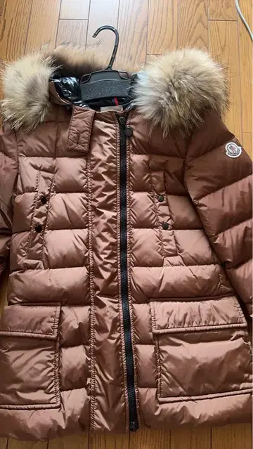 MONCLER 브라운 다운 자켓