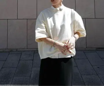 마차트 하프 슬리브 맨투맨 풀오버