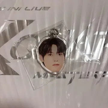 얼굴형 아크릴 키링