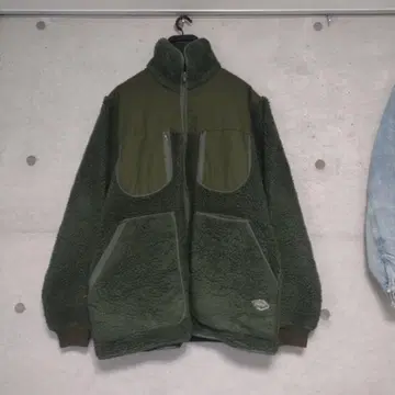 AKAH 올리브 그린 플리스 자켓 독일