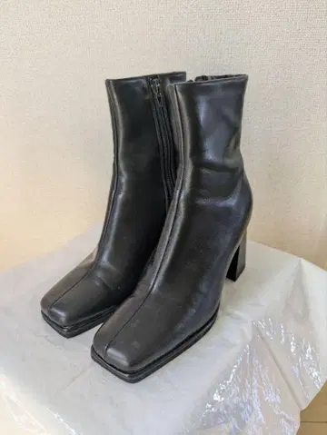 RANDA 숏부츠 블랙