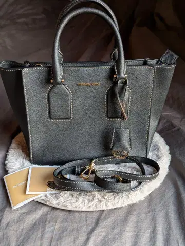 Michael Kors 블랙 핸드백