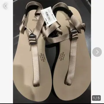 HYKE 샌들 미사용 택 포함