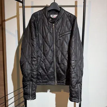 Lee 블랙 퀼팅 자켓