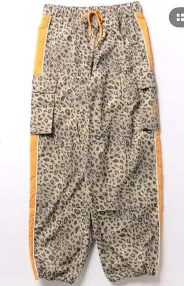 PUMA 이지 팬츠 레오파드