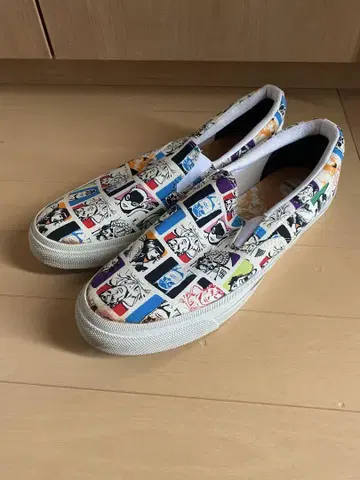 CONVERSE 코믹 프린트 슬립온