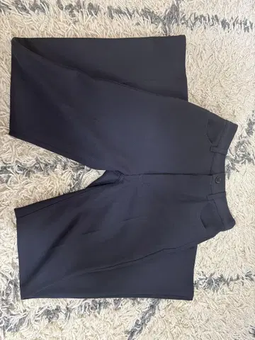 CLANE 네이비 센터 프레스 프론트 버튼 포함