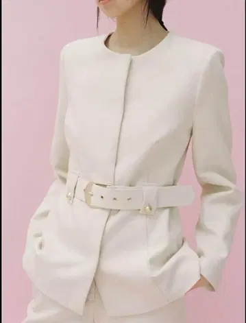 ZARA 와이드 벨트 블레이저 화이트 L
