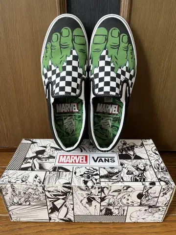 VANS Marvel Hulk 슬립온 스니커즈 28cm