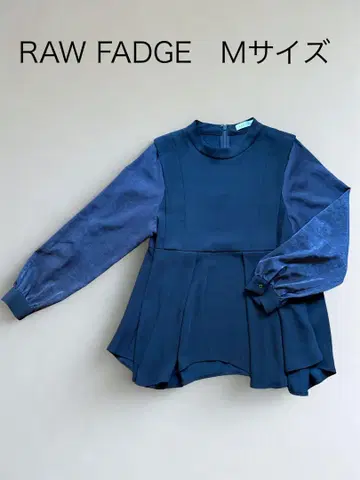 RAW FADGE 네이비 긴팔 상의 이소재 절개 M 사이즈