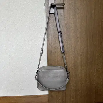 숄더백 가죽 그레이 핸드백