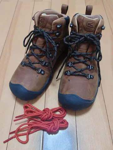 KEEN 피레네즈 22.5cm