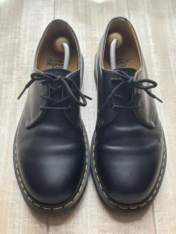 닥터마틴 Dr.Martens 3홀 UK9