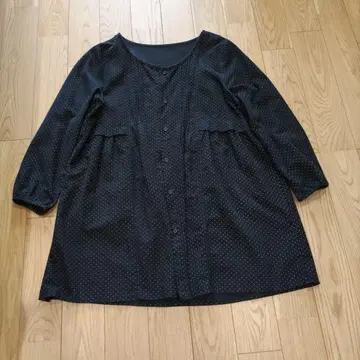 블랙 도트 무늬 오부소매 튜닉