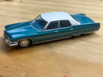 그린라이트 캐딜락 드빌