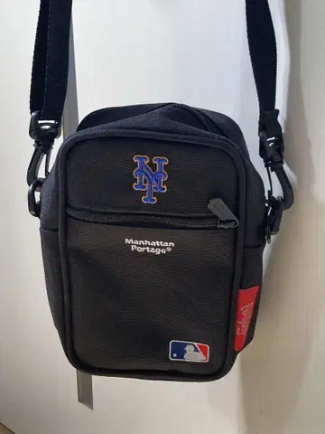 Manhattan Portage MLB 로고 숄더백 블랙