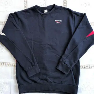 Reebok 트레이닝복 ( 블랙 )