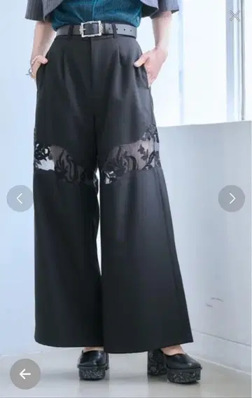 HARE vintage 자수 절개 팬츠 블랙