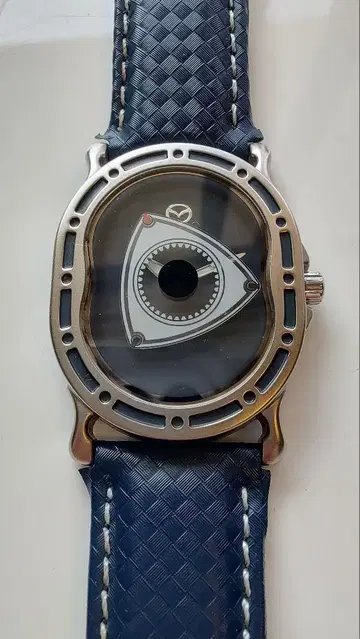 Mazda Rotary Design 손목시계