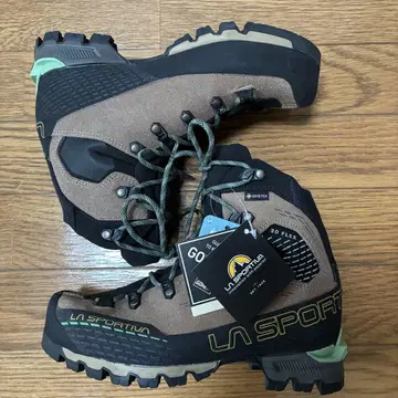 LA SPORTIVA 트랑고 알파인 등산화