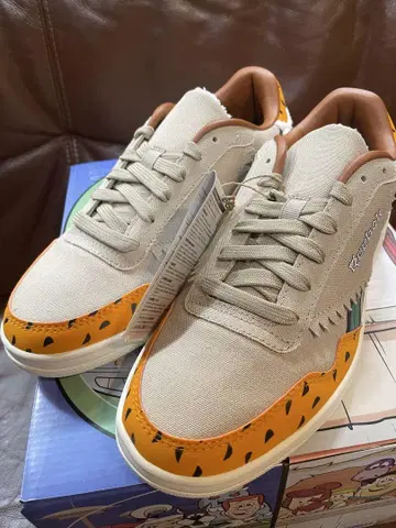 리복 로얄 테크 스니커즈 27cm 베이지/오렌지