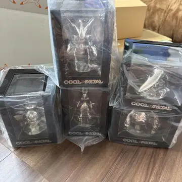COOL x METAL 액션 피규어 5체 세트