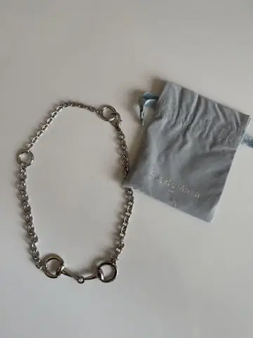 미사용 새상품 Horsebit short necklace 24A4-79