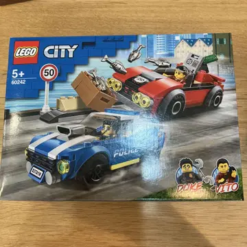 LEGO City 60242 경찰차와 스포츠카 세트