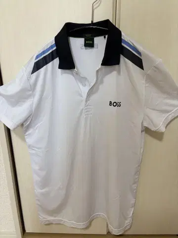 BOSS 화이트 스트라이프 피케 셔츠