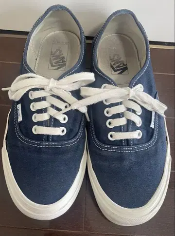 vans authentic 26cm