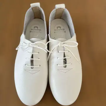 ramble dance 화이트 가죽 플랫슈즈 레이스업