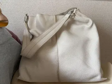 FURLA 화이트 천연 가죽 숄더백