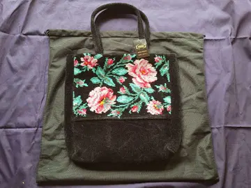 FEILER 꽃무늬 자수 토트백 블랙