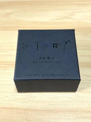 NEWS STORY 목걸이 클로버