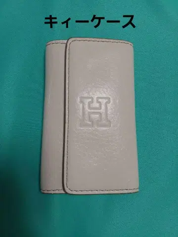 HIROEU 화이트 베이지 가죽 키링 케이스